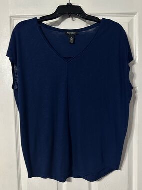 White House Black Market V-Neck Short Sleeve Tee